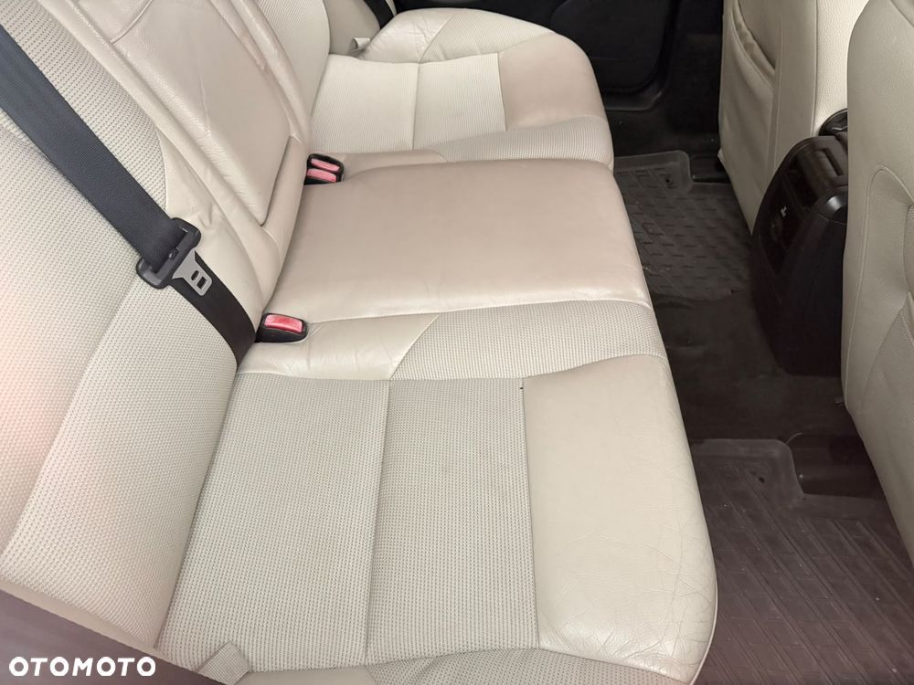 Volvo V70 - 9