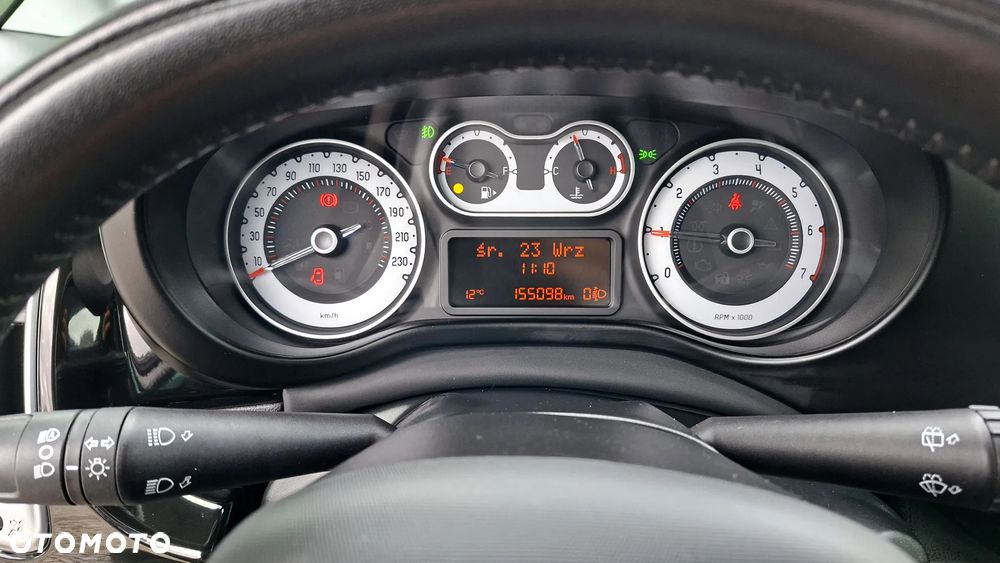 Fiat 500L 1.4 16V T-Jet Trekking - 36