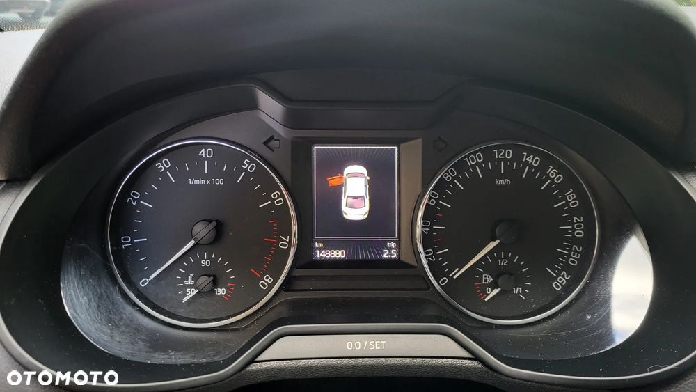 Skoda Octavia 1.4 TSI Ambition DSG - 12