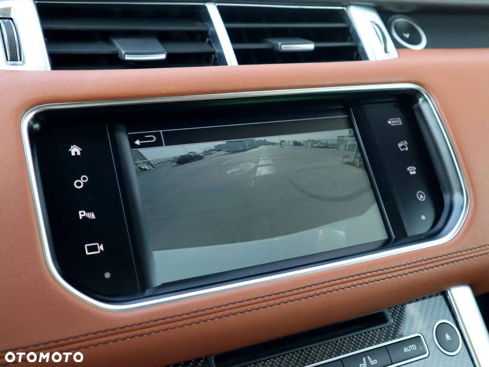 Land Rover Range Rover Sport - 33