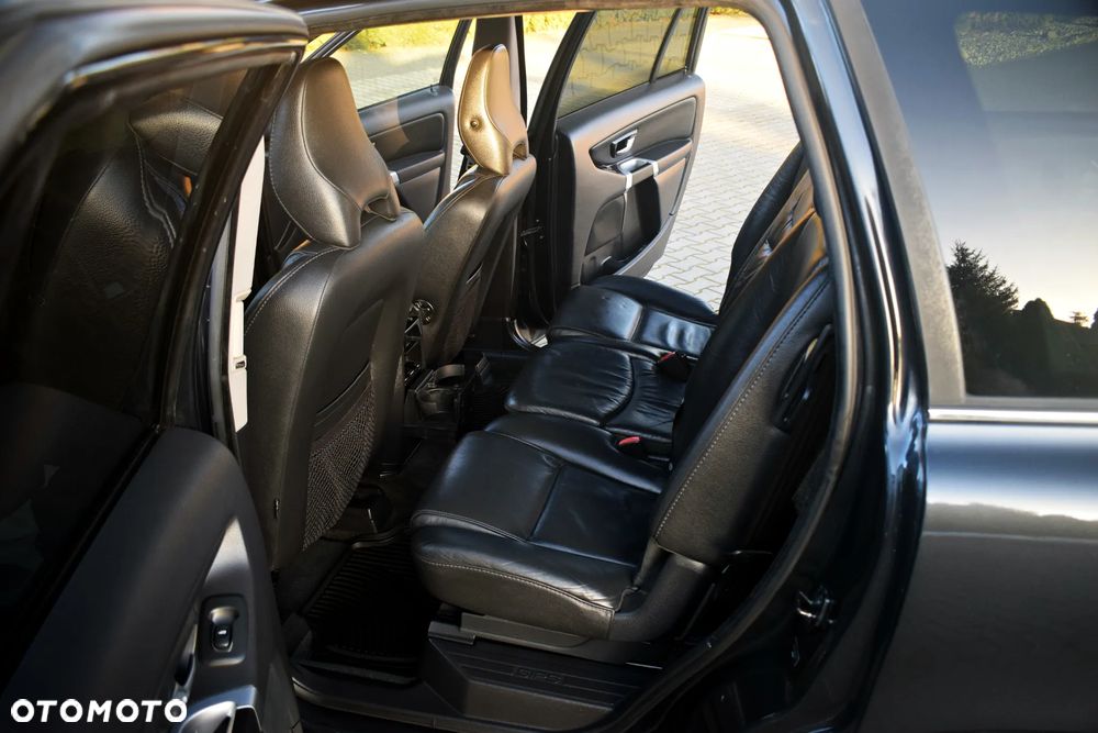 Volvo XC 90 3.2 AWD Executive - 32