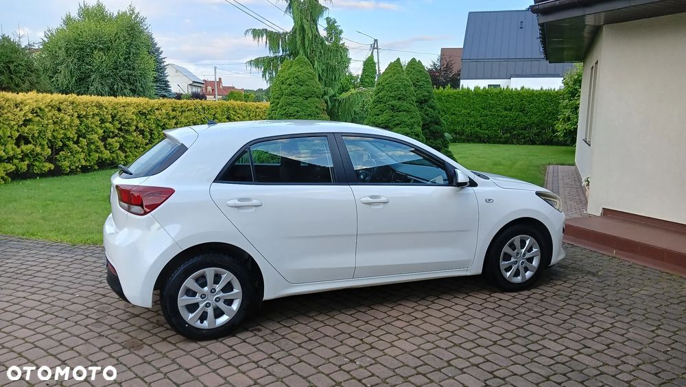 Kia Rio 1.2 Edition 7 - 6