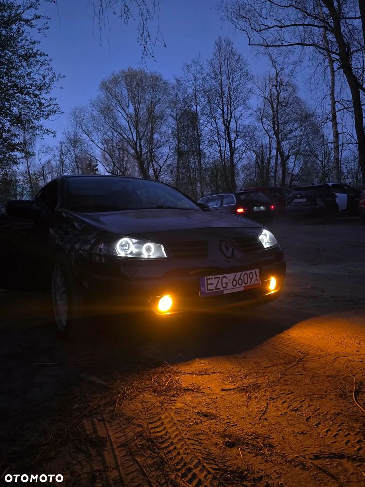 Renault Megane 2.0 16V Privilege - 15