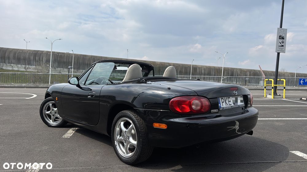 Mazda MX-5 - 4