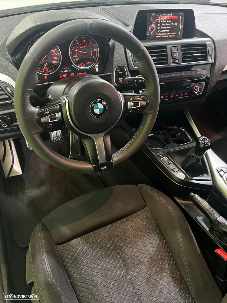 BMW 118 d Pack M - 11