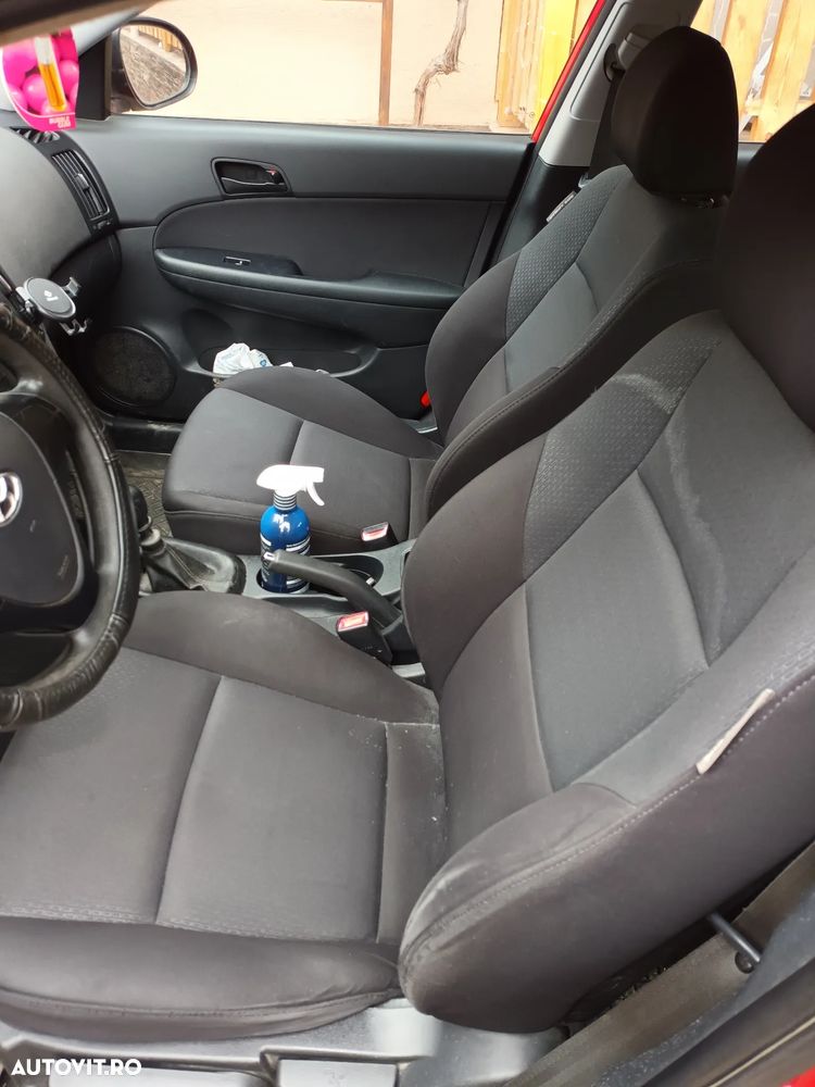 Hyundai i30 1.4 DOHC GL Classic - 10
