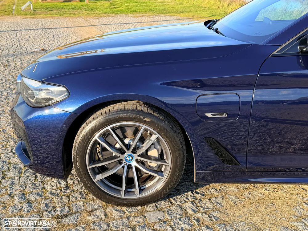 BMW 530 e Pack Desportivo M - 21