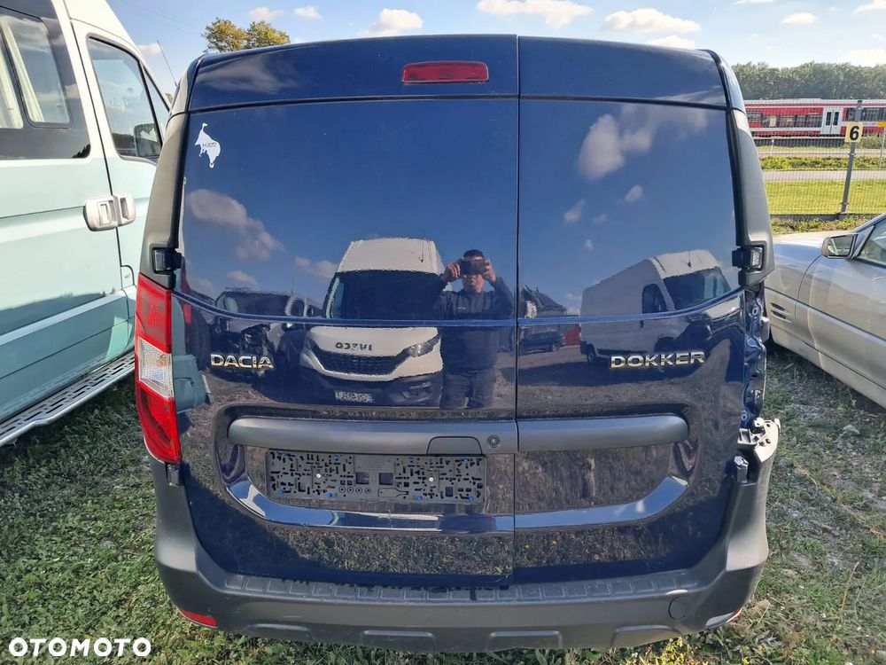 DRZWI LEWY PRAWY TYŁ SKRZYDEŁKA PAKA DACIA DOKKER - 6