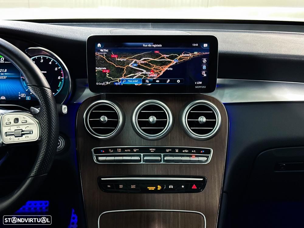 Mercedes-Benz GLC 300 de 4Matic 9G-TRONIC AMG Line - 22