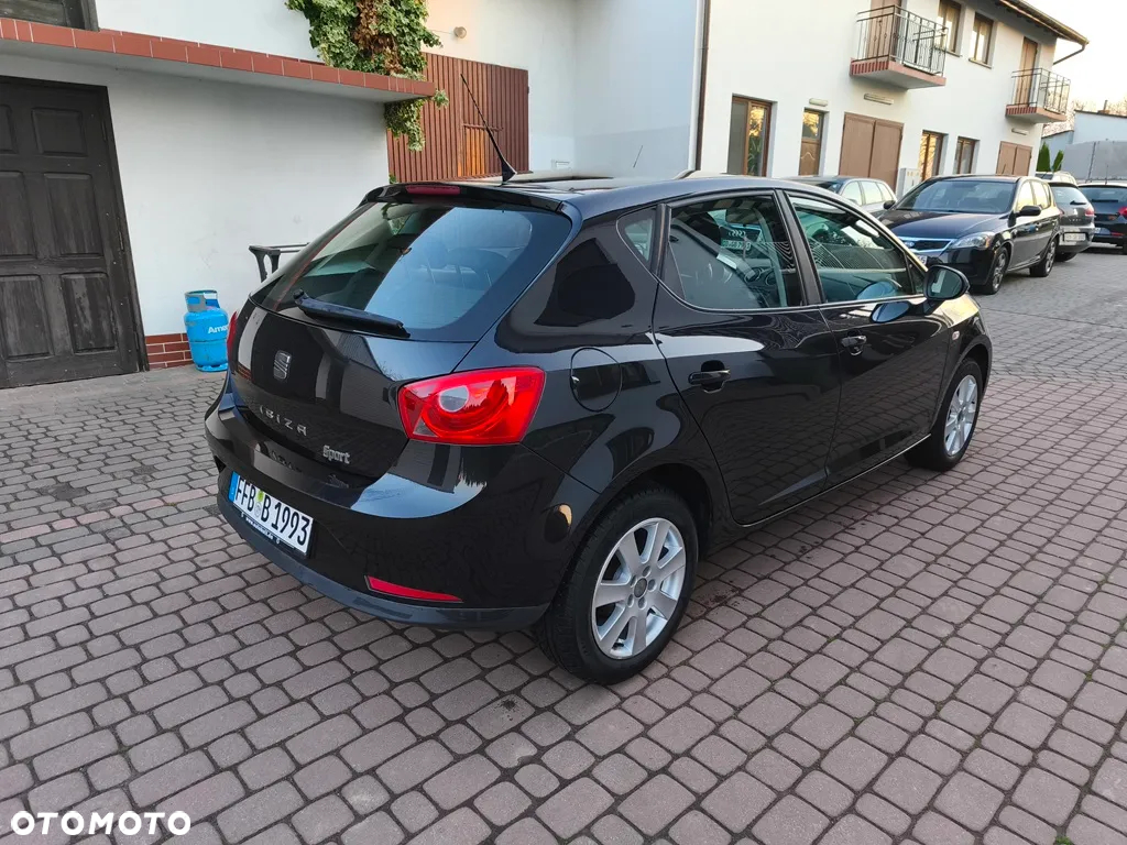 Seat Ibiza 1.6 16V Reference - 9
