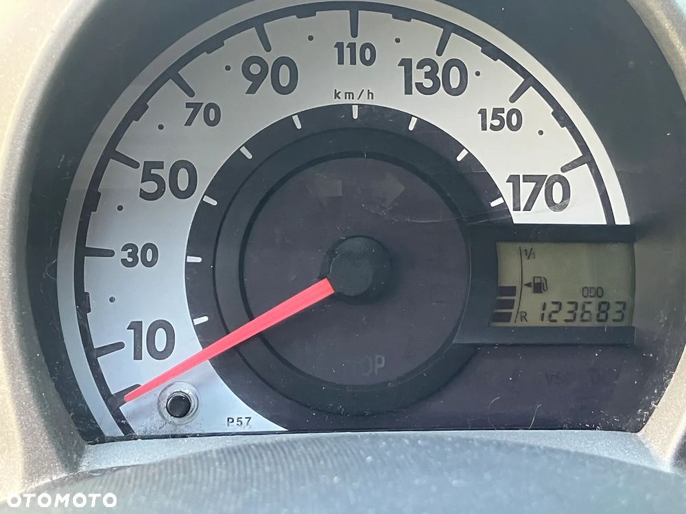 Citroën C1 1.0i Flirt - 4