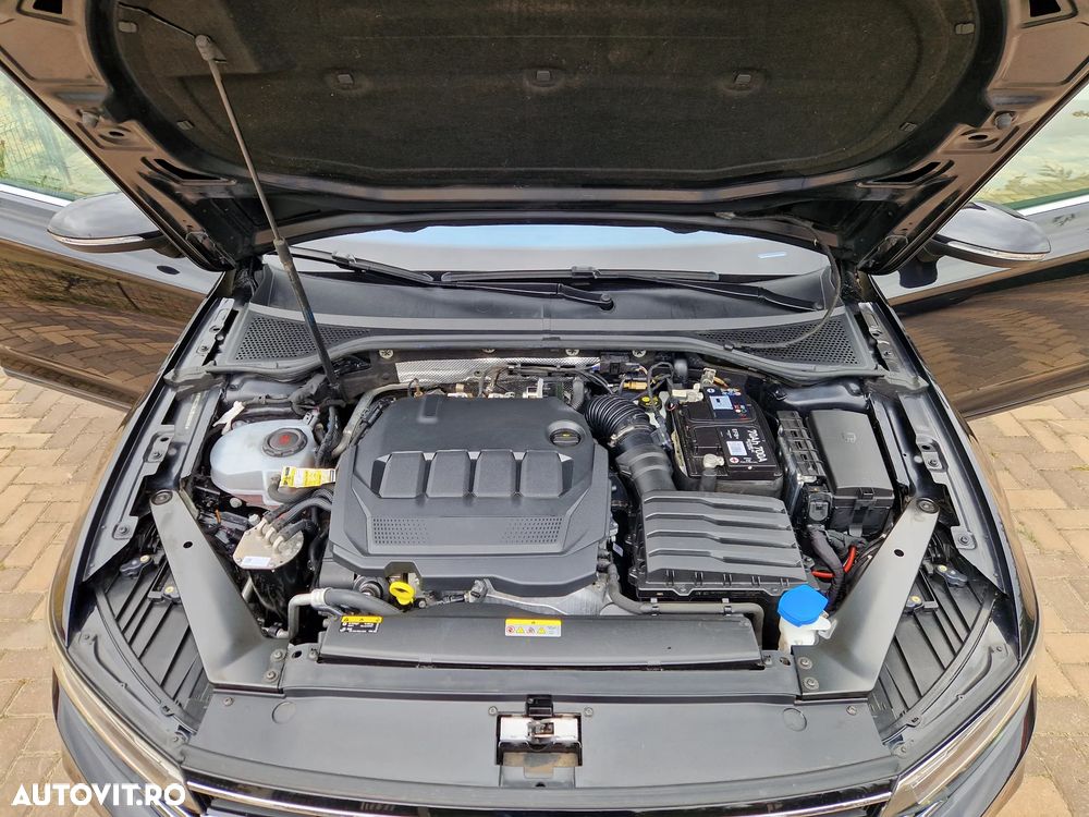 Volkswagen Passat 2.0 TDI DSG Comfortline - 21