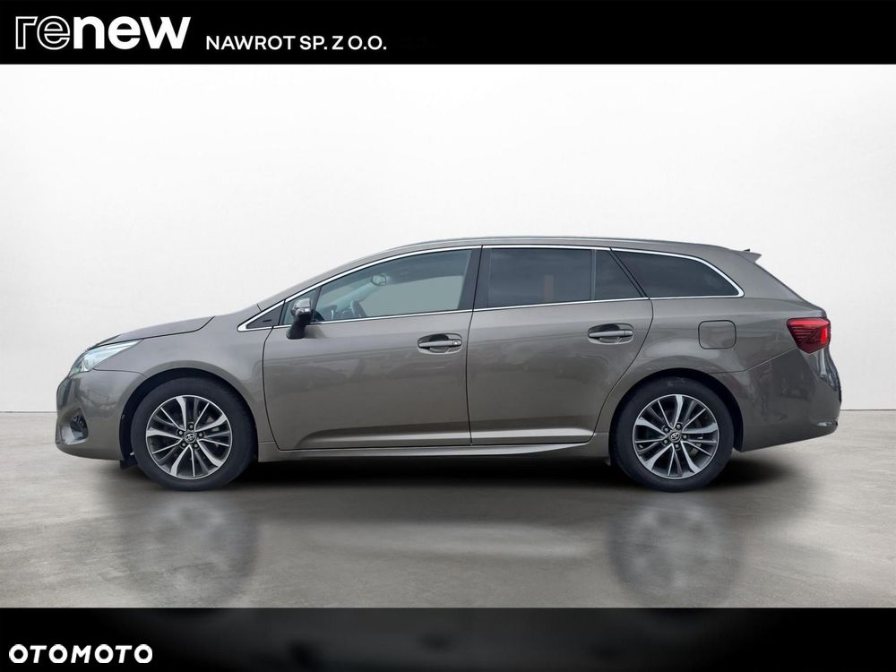 Toyota Avensis - 2