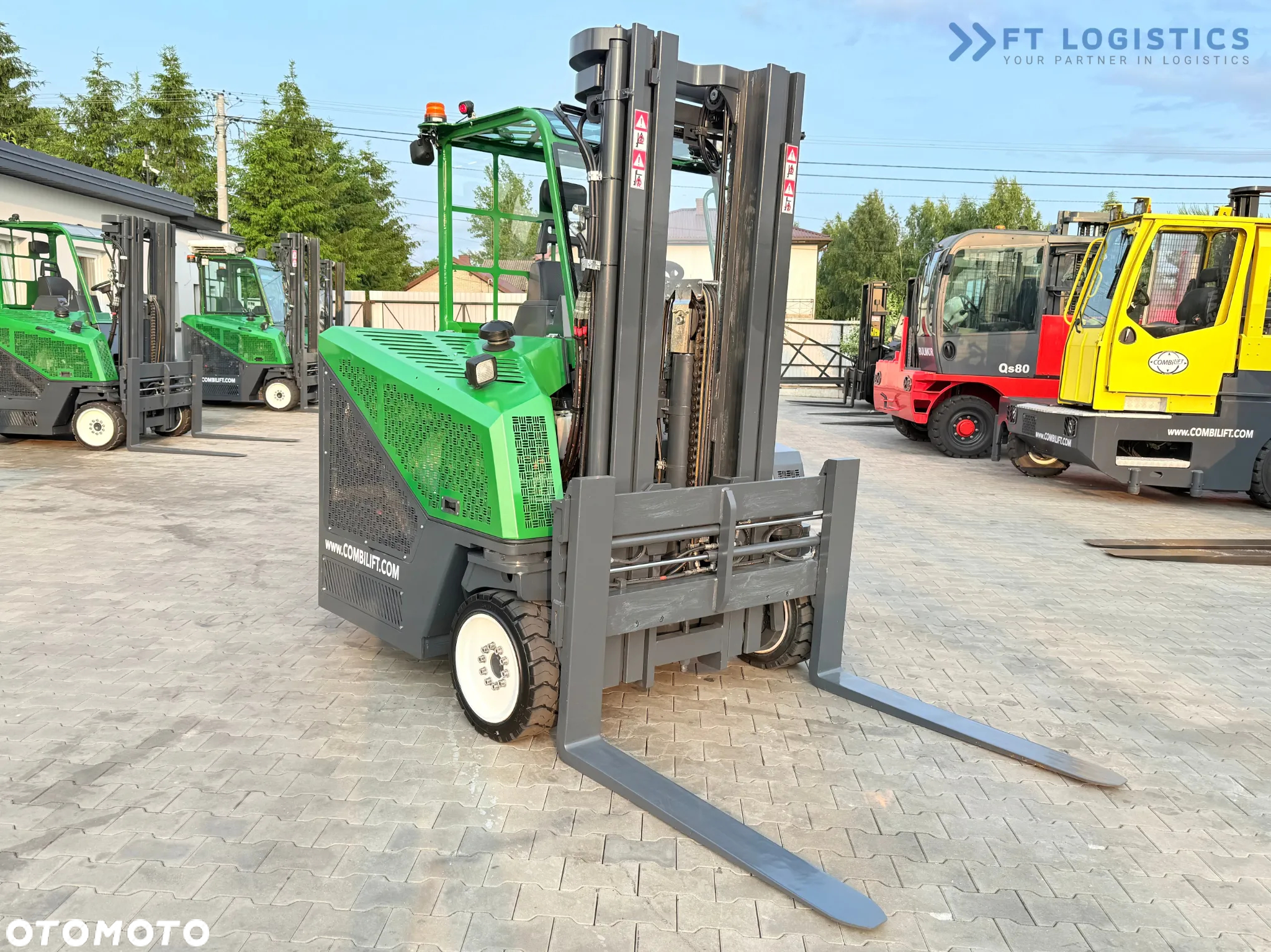 Combilift C4000CB / TRIPLEX - 5200MM / GAS / WOLNY SKOK / POZYCJONER WIDEŁ / PRZESUW WIDEŁ / WYSOKOŚĆ 2450MM / JAK NOWY - 2