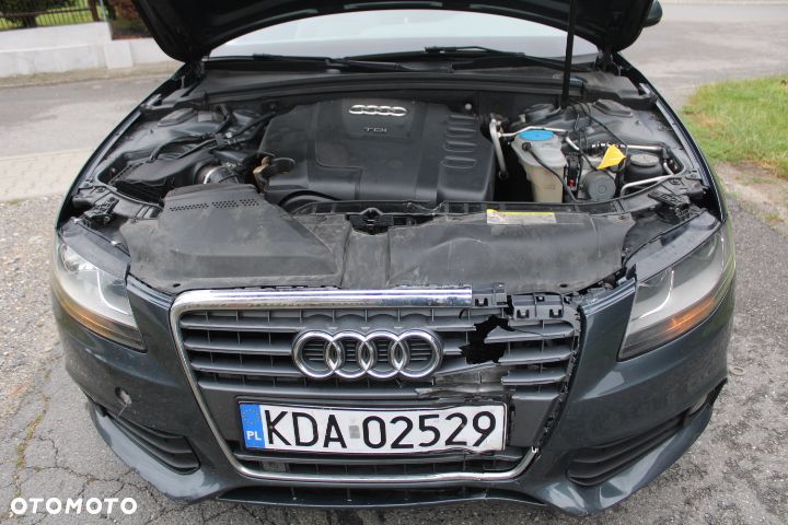 Audi A4 Limousine - 15