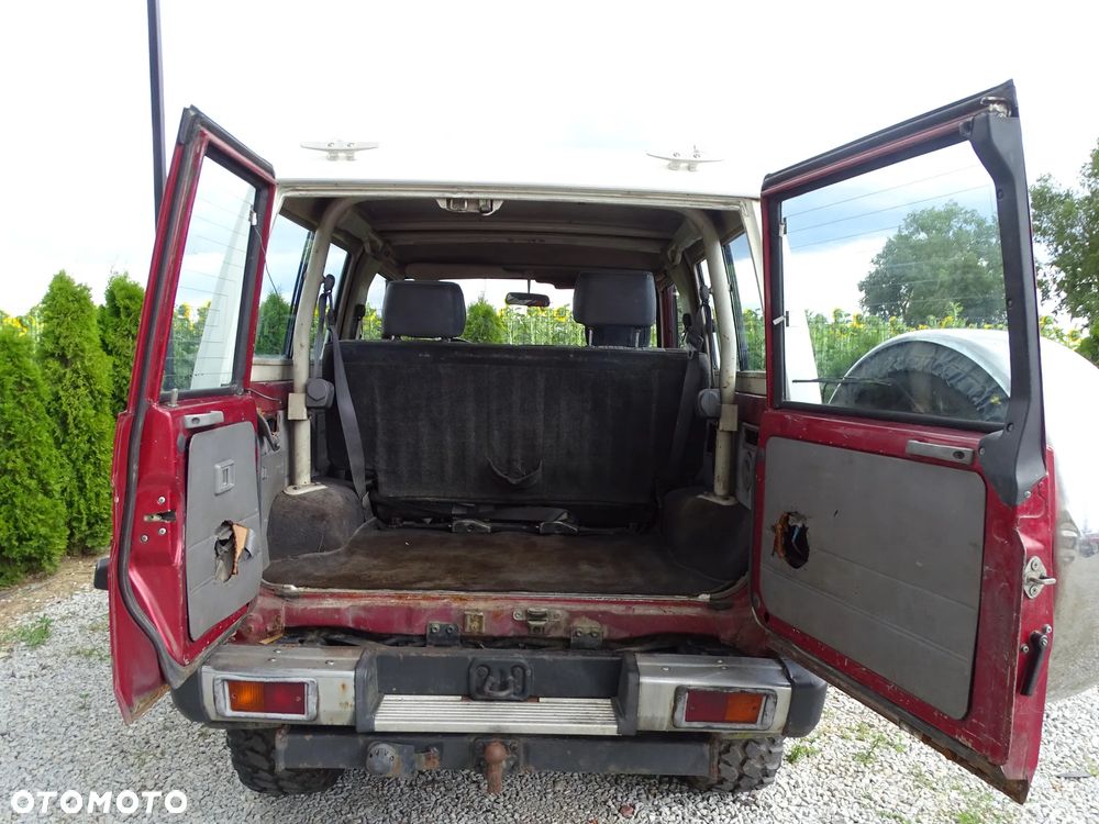 Toyota Land Cruiser LJ73 Special - 21