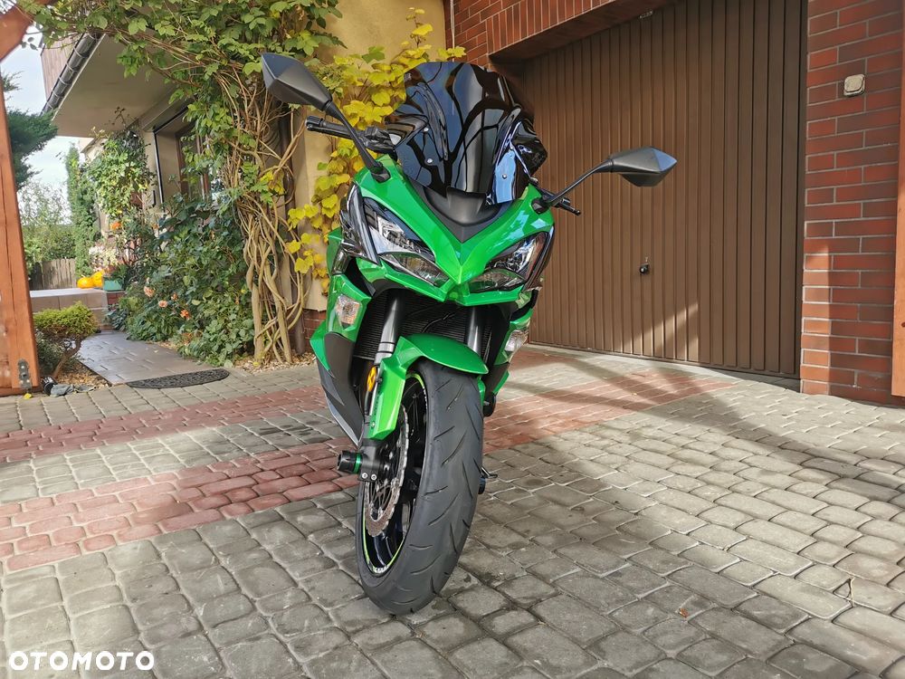 Kawasaki Ninja 1000 SX - 11
