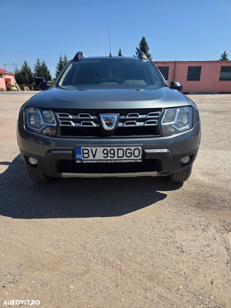 Dacia Duster dCi 110 FAP 4x2 Blackshadow - 3