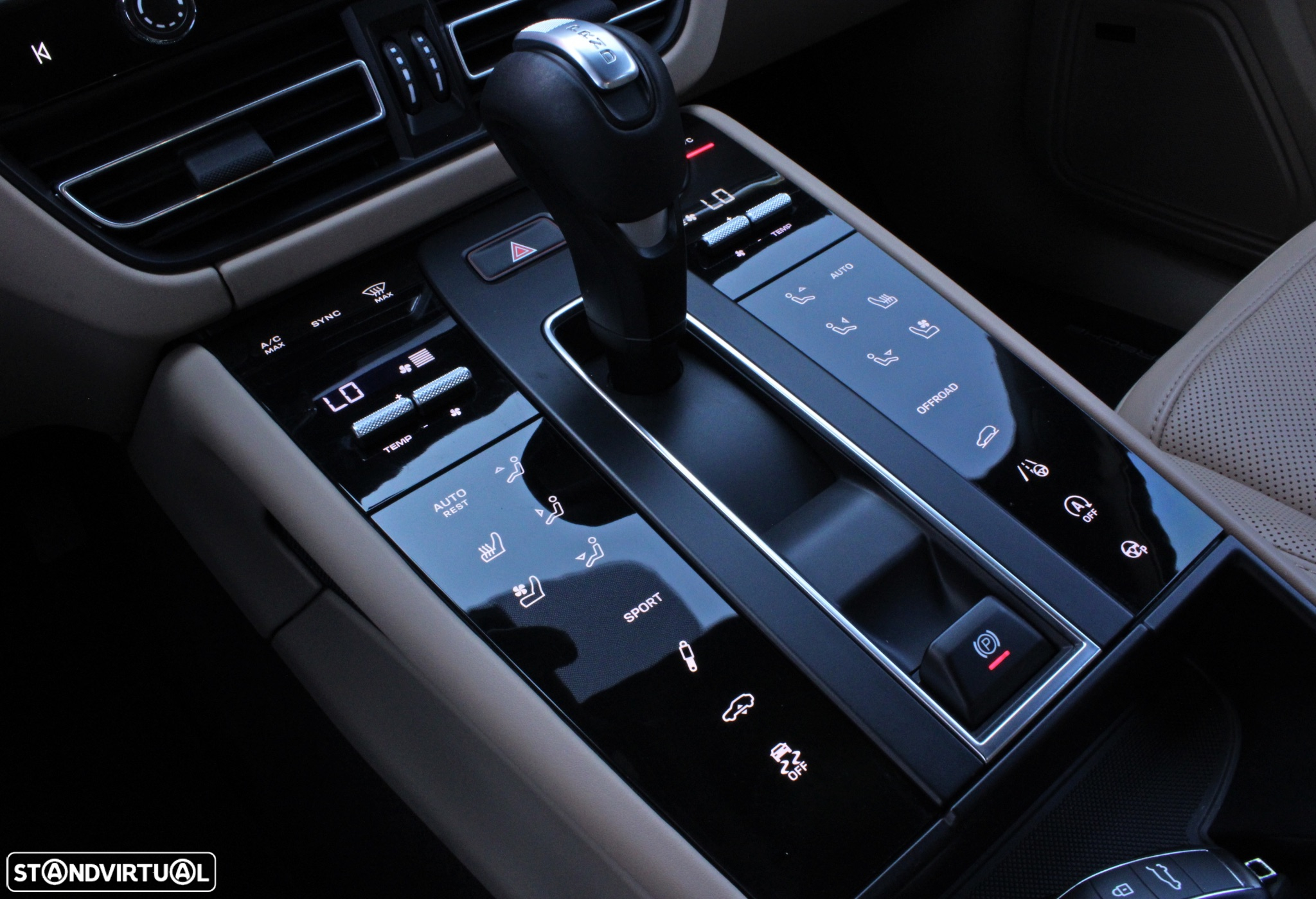 Porsche Macan Standard - 14