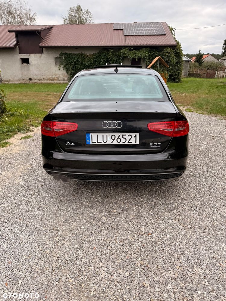 Audi A4 Limousine - 6