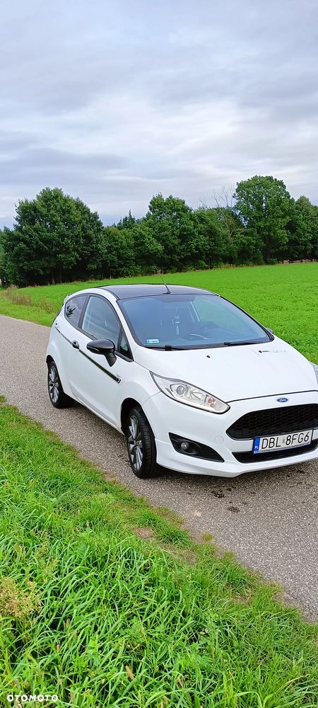 Ford Fiesta 1.4 Trend - 4