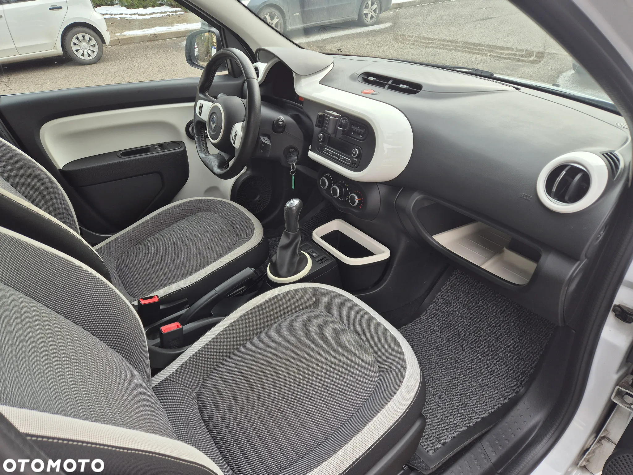 Renault Twingo SCe 70 LIMITED 2018 - 13