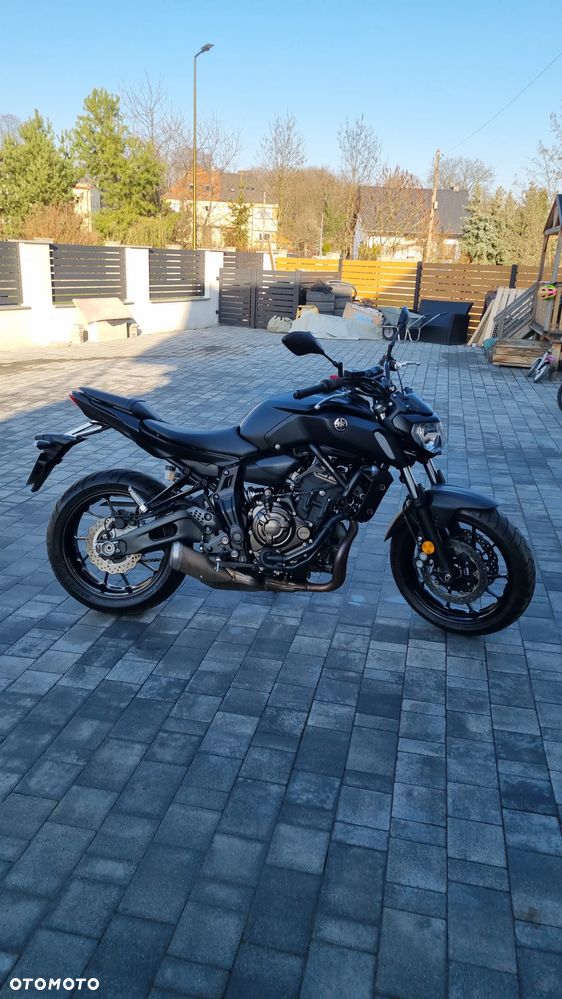 Yamaha MT - 6