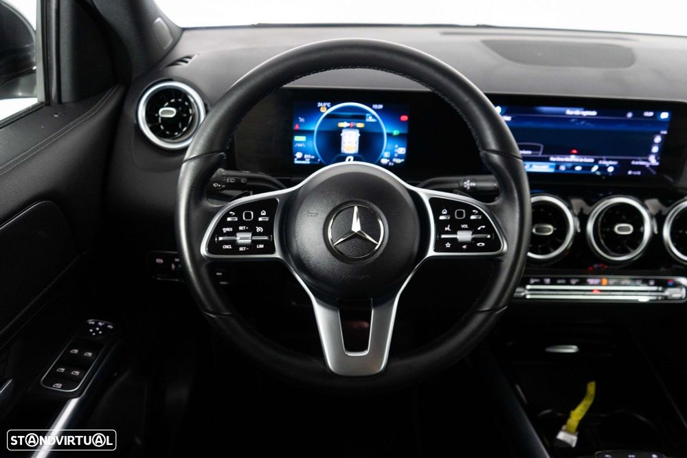 Mercedes-Benz GLA 250 e Progressive - 15