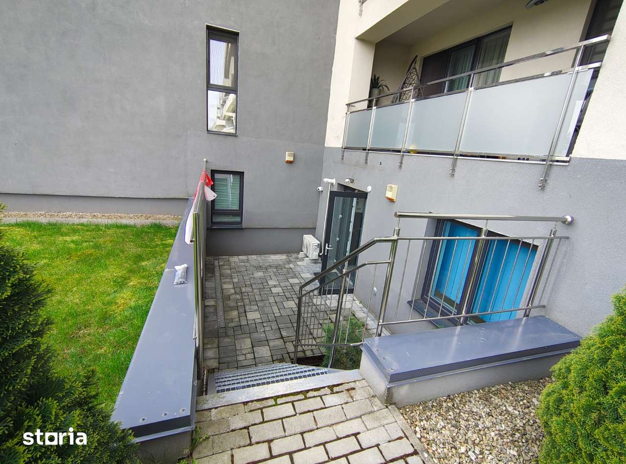 Sp.comercial / salon Maurer 40 mp + 18mp terasa + parcare, B7 - Imagine principală: 2/12