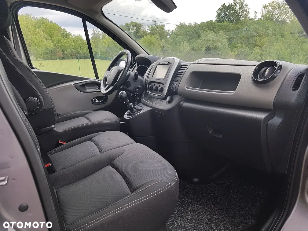 Renault TRAFIC - 15