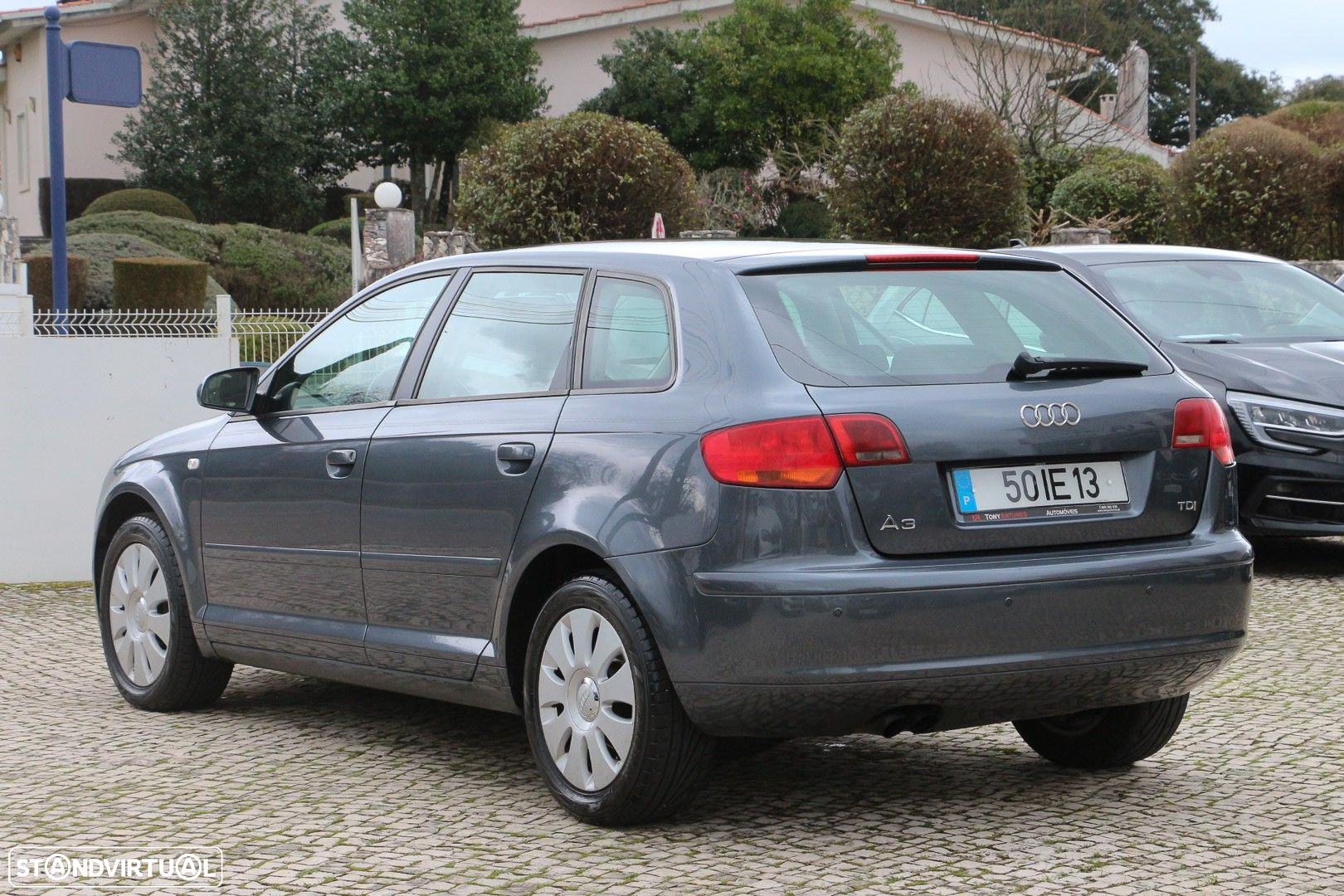 Audi A3 Sportback 1.9 TDi Advance - 9