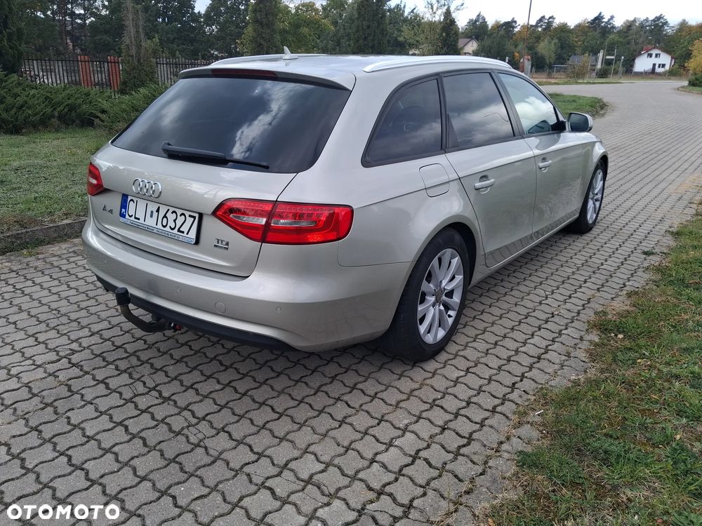 Audi A4 Avant 2014 photo 5