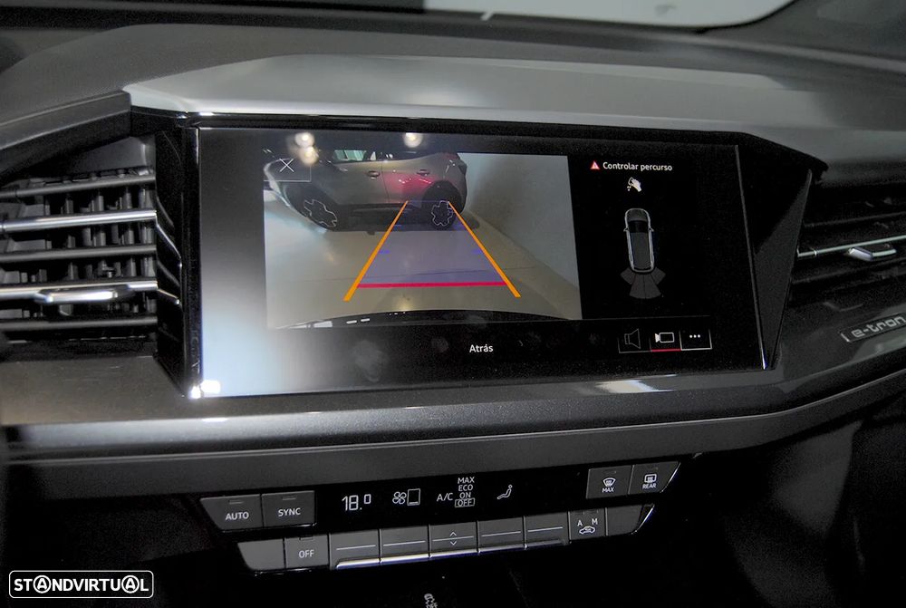 Audi Q4 e-tron 45 82 kWh SE Business Plus - 34