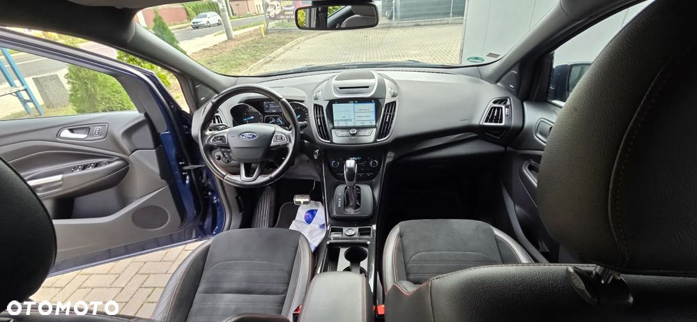 Ford Kuga 1.5 EcoBoost 4x4 ST-Line - 37