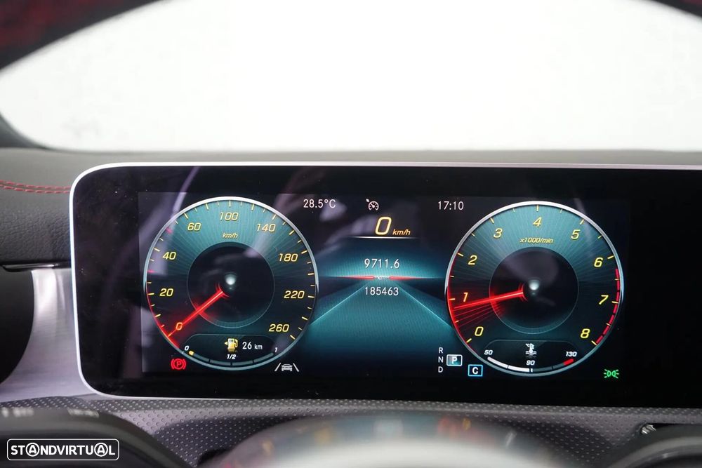 Mercedes-Benz CLA 180 7G-DCT AMG Line - 26