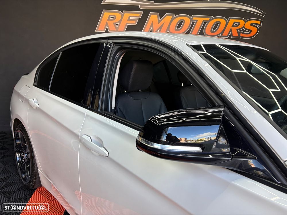 BMW 320 d Efficient Dynamic Edition Modern Line - 24