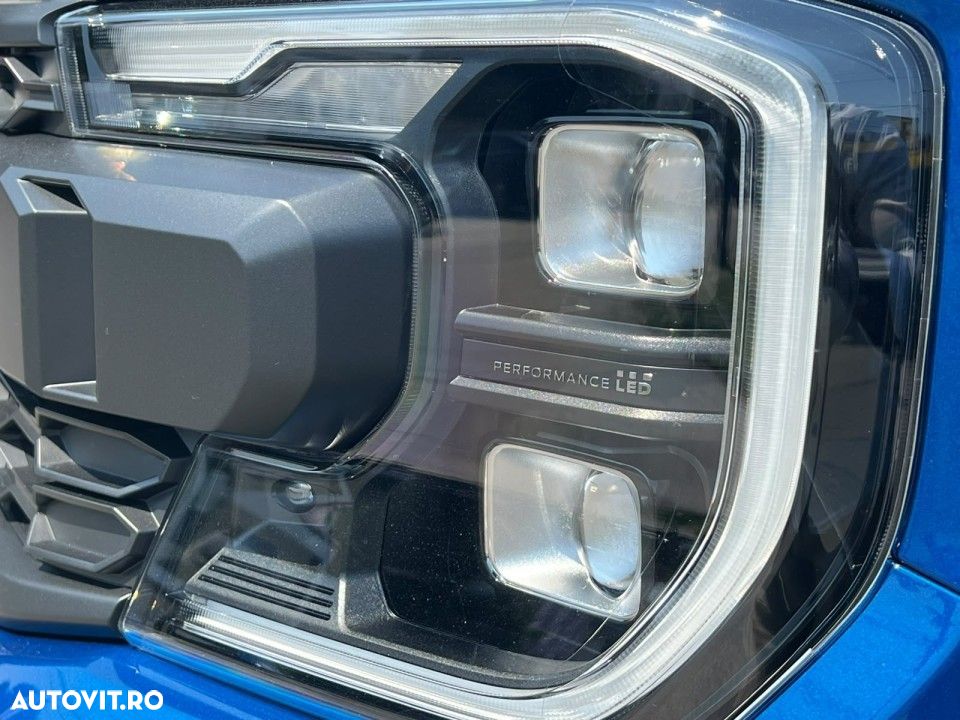 Ford Raptor - 15