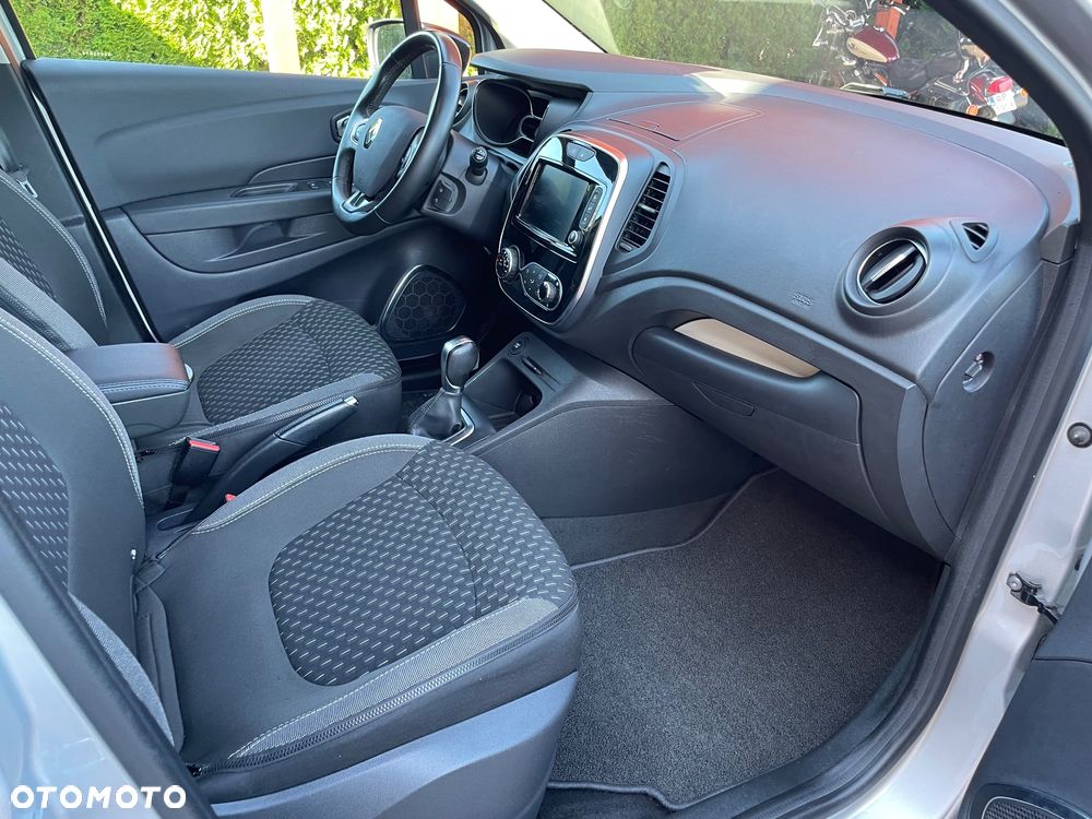 Renault Captur ENERGY TCe 120 EDC LIMITED - 9