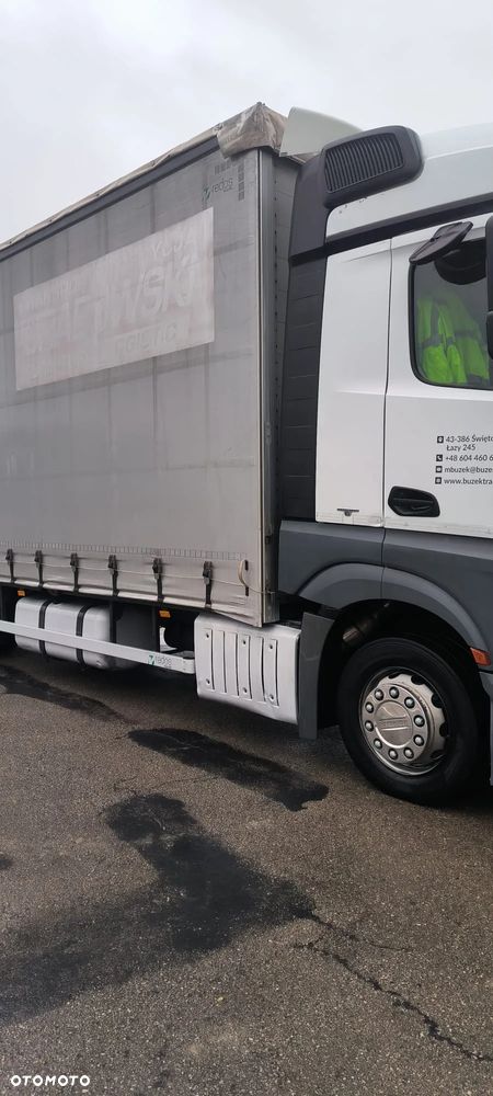 Mercedes-Benz ACTROS MP4 - 29