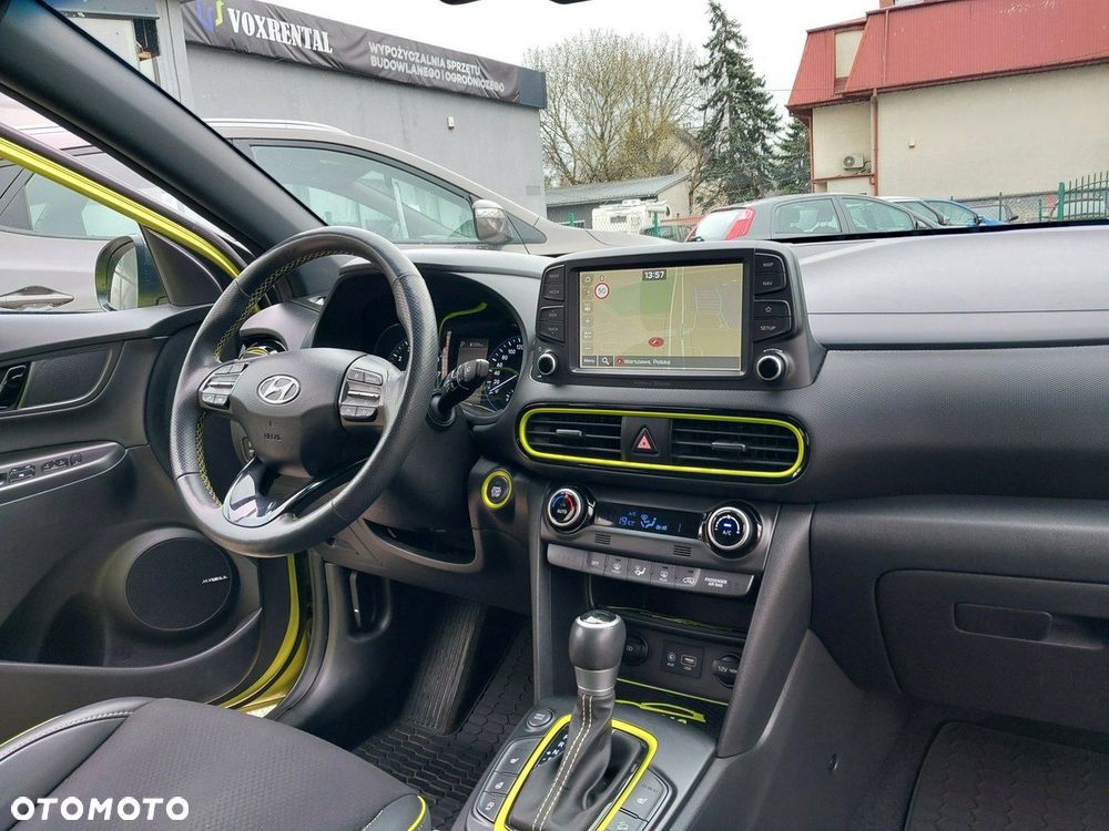 Hyundai Kona - 17