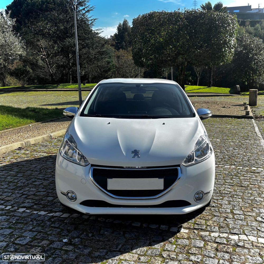 Peugeot 208 1.2 VTi SE Style - 2