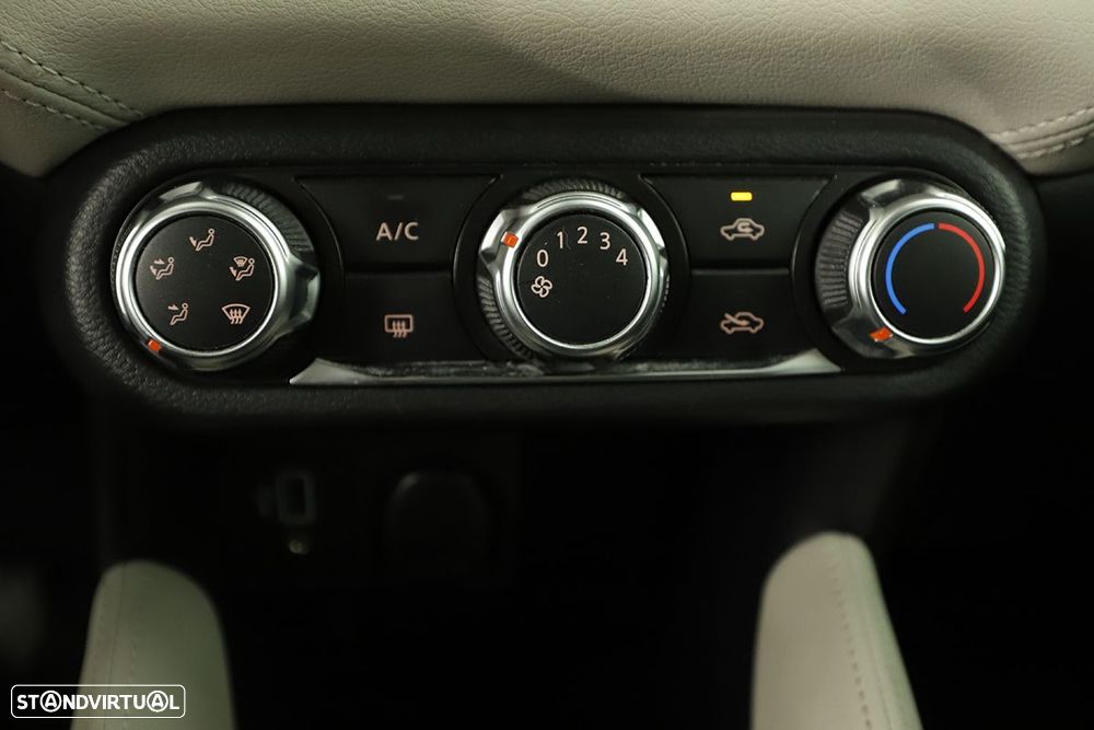 Nissan Micra 1.0 IG-T N-Design Black - 10