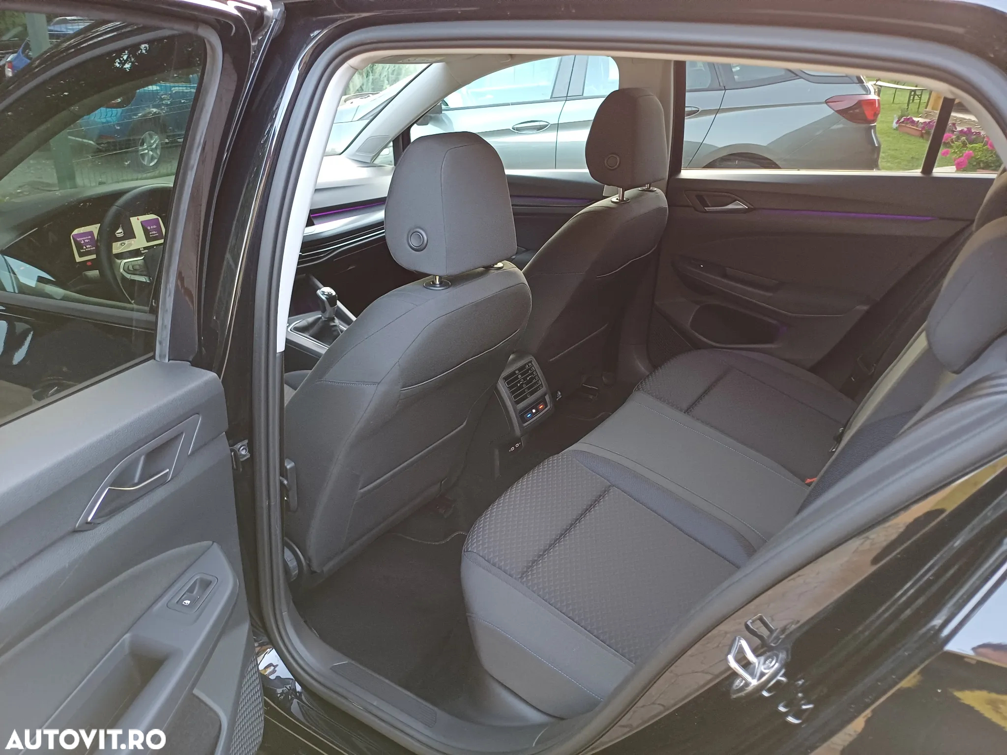 Volkswagen Golf 1.5 TSI OPF United - 10