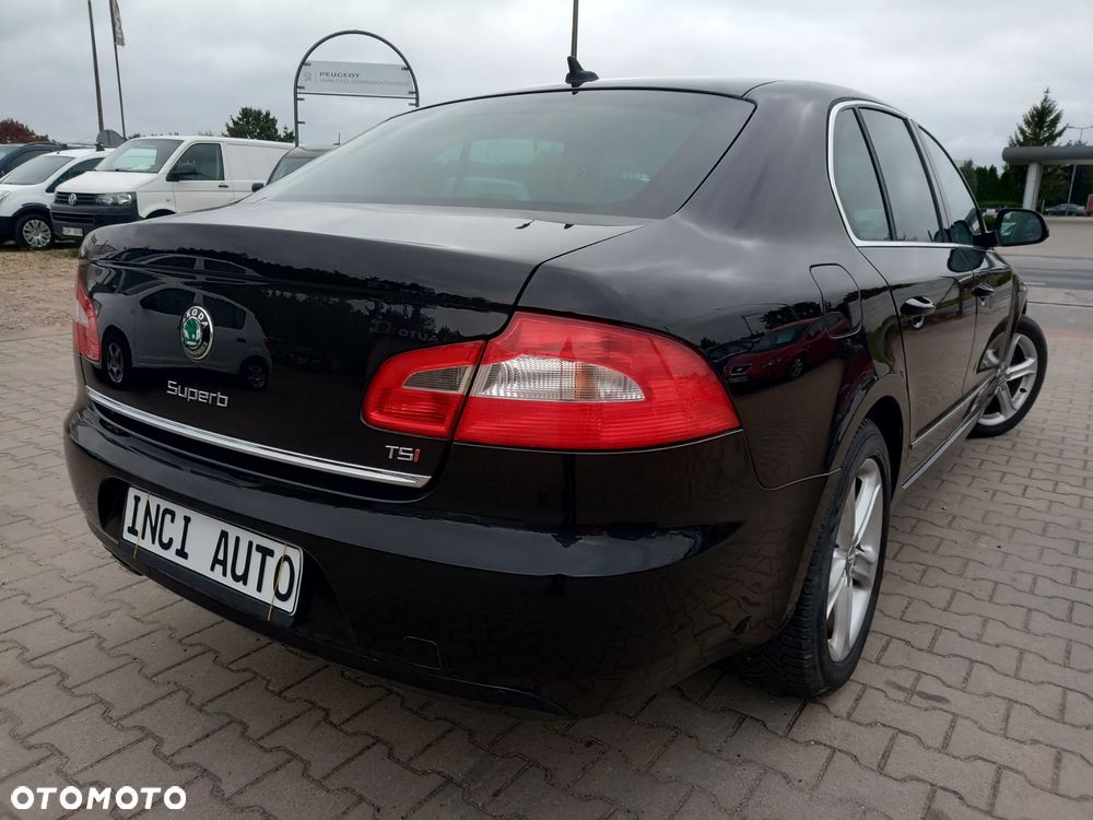 Skoda Superb 1.8 TSI Comfort DSG - 6