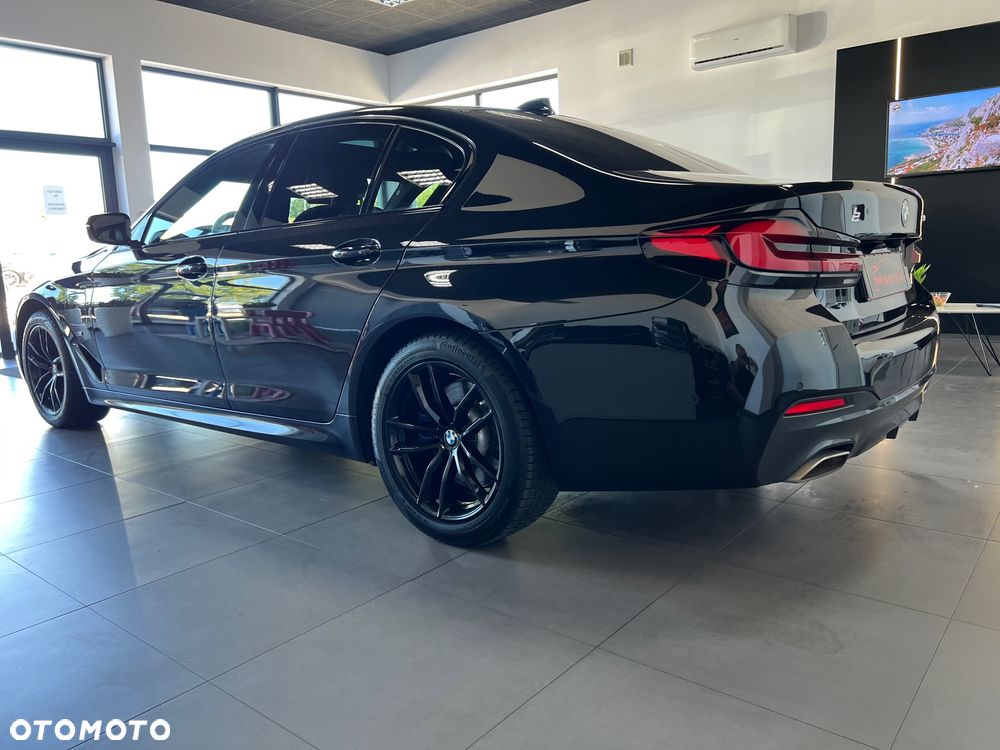 BMW Seria 5 520e M Sport sport - 3