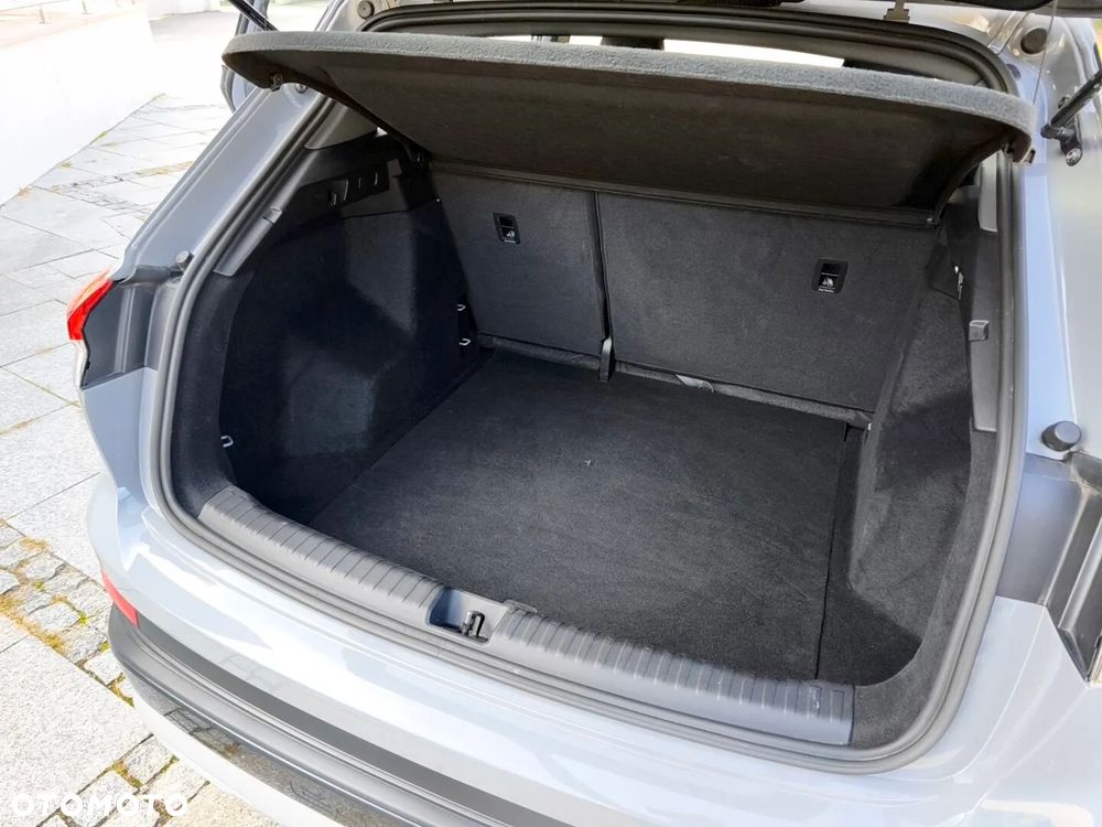 Audi Q4 e-tron - 24