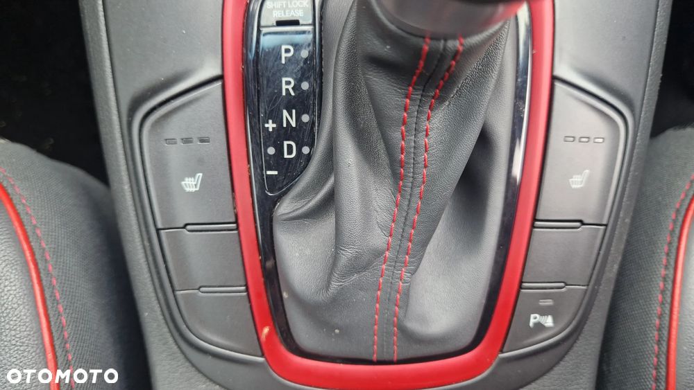 Hyundai Kona 1.6 GDI DCT Premium - 21