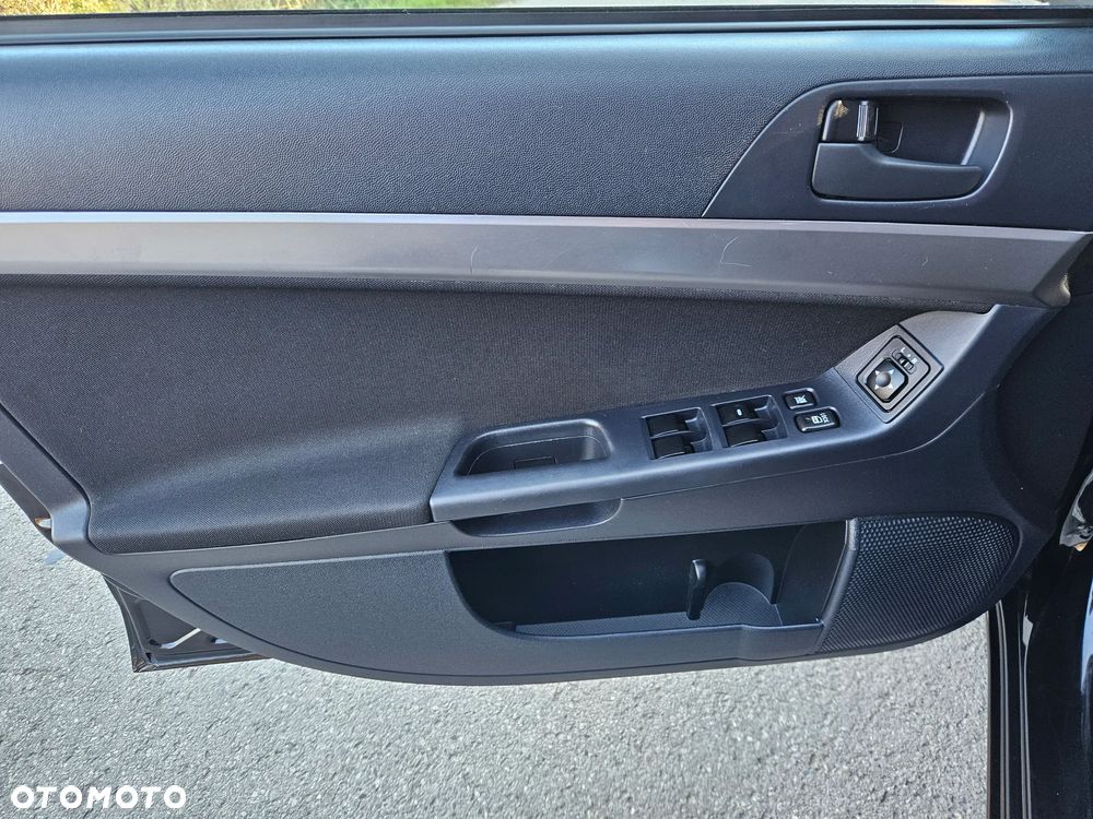 Mitsubishi Lancer 1.8 Instyle - 21