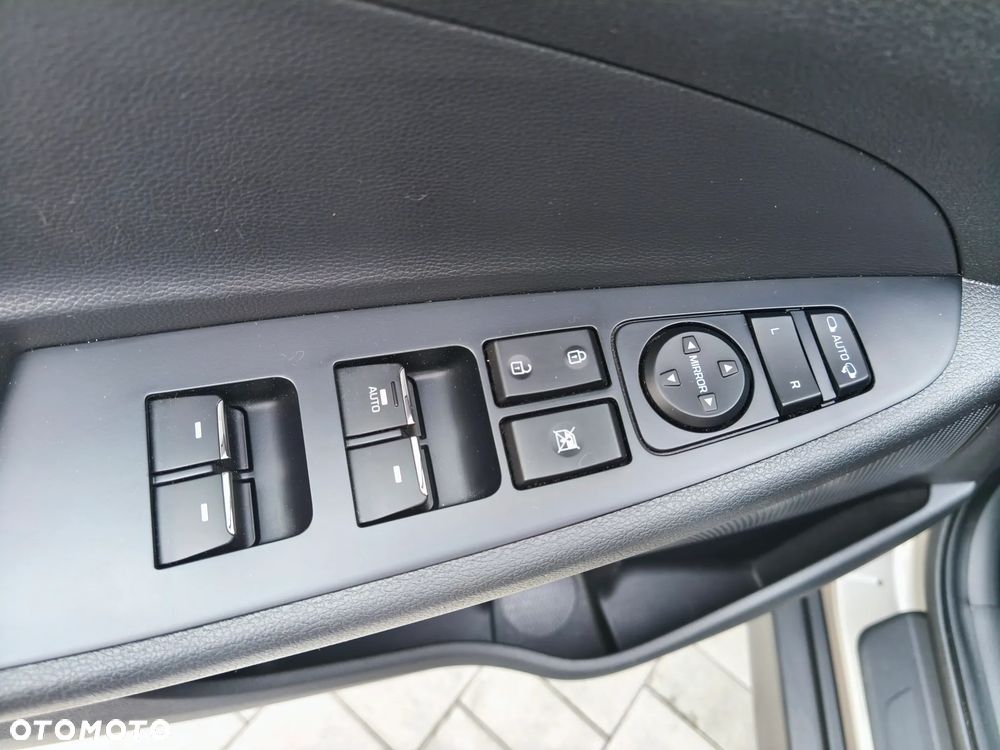 Hyundai Tucson 1.6 Turbo 4WD DCT Premium - 29