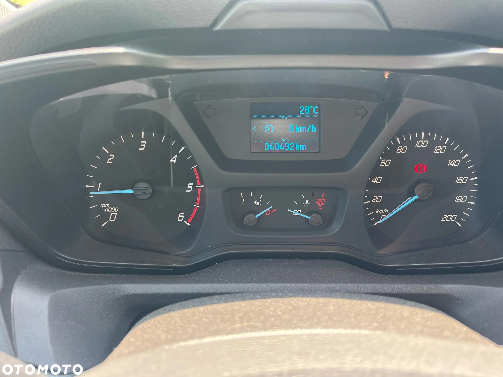 Ford Transit - 8